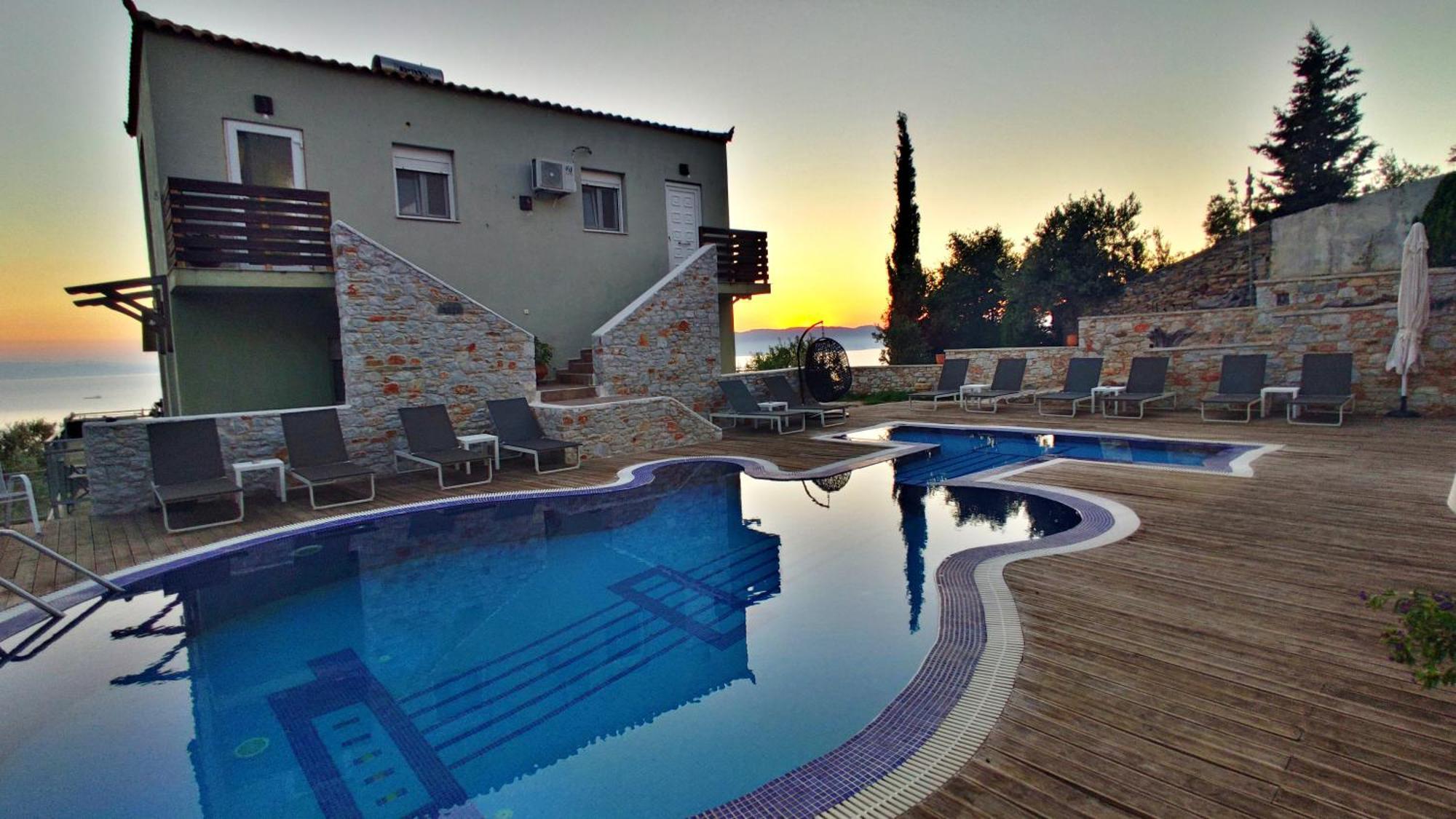 Axion Esti Apartments Skopelos Town Exterior foto