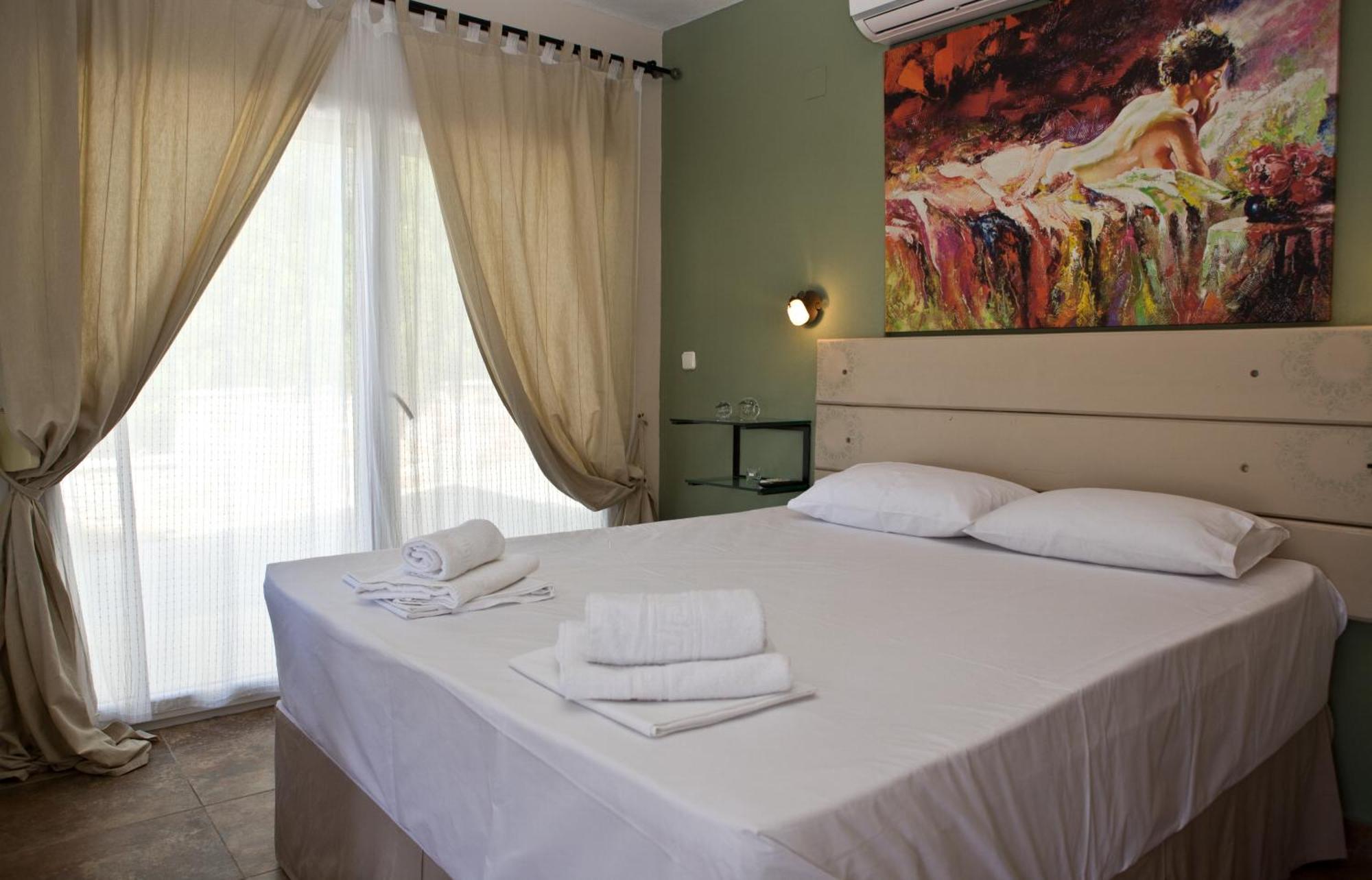 Axion Esti Apartments Skopelos Town Quarto foto